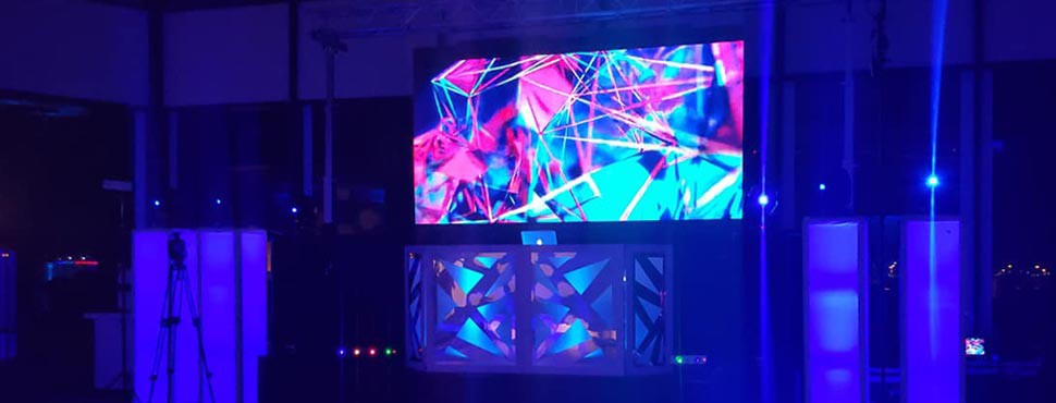 LED-Wall-banner-for-oage